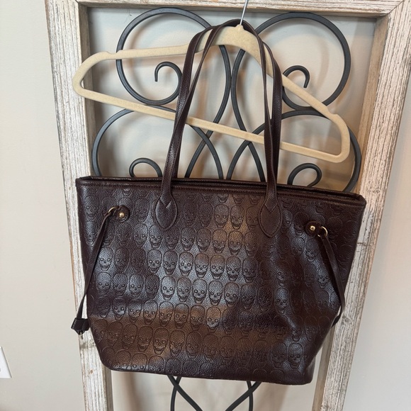 Micom Brown Skull Embossed Faux Leather Tote Bag with Matching Pouch - Picture 1 of 16